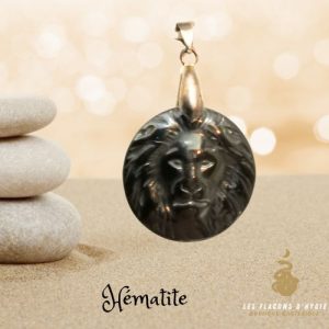 pendentif hématite médaille lion astrologique