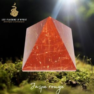 pyramide jaspe rouge – entre 60 et 70mm